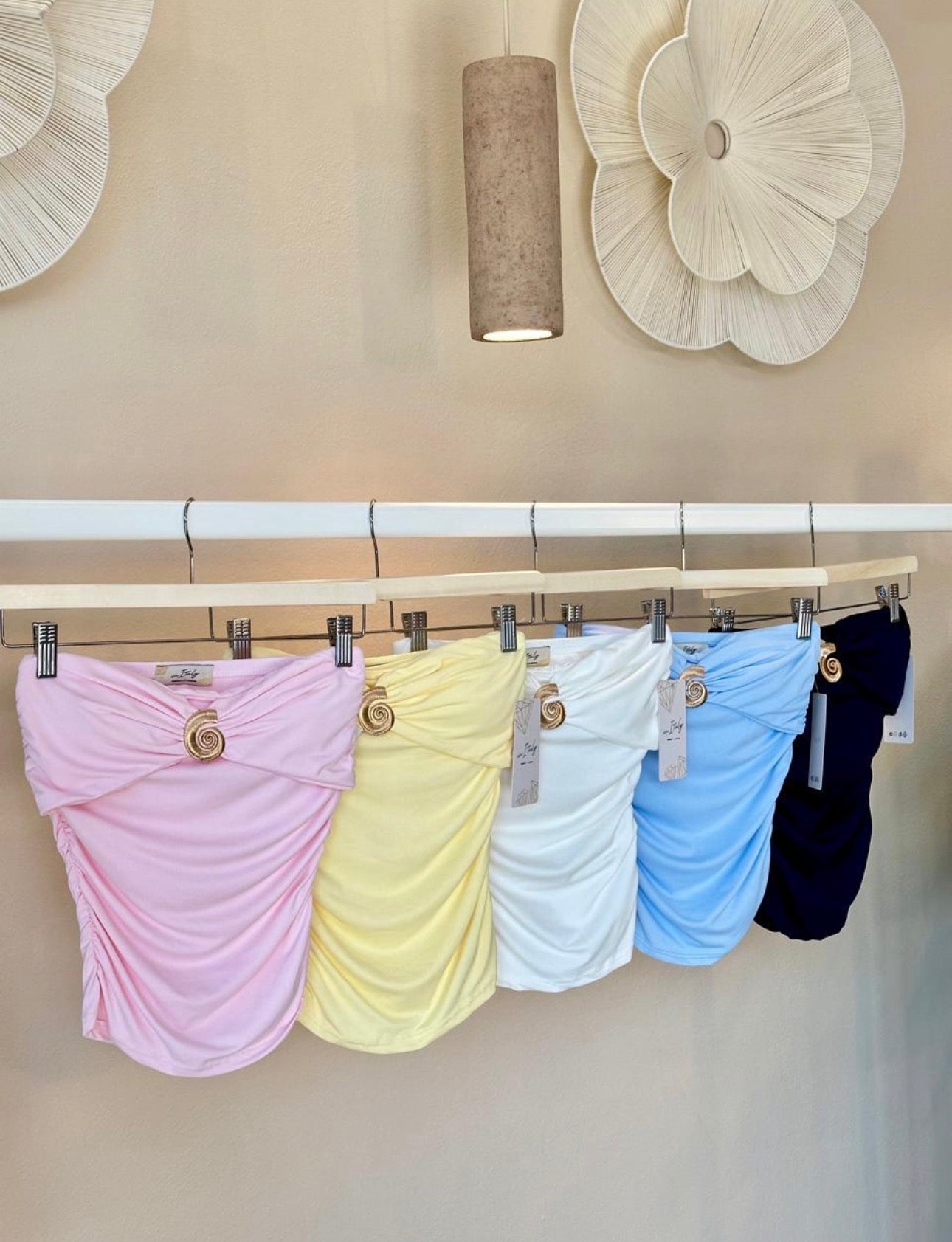 Strapless Shell Top