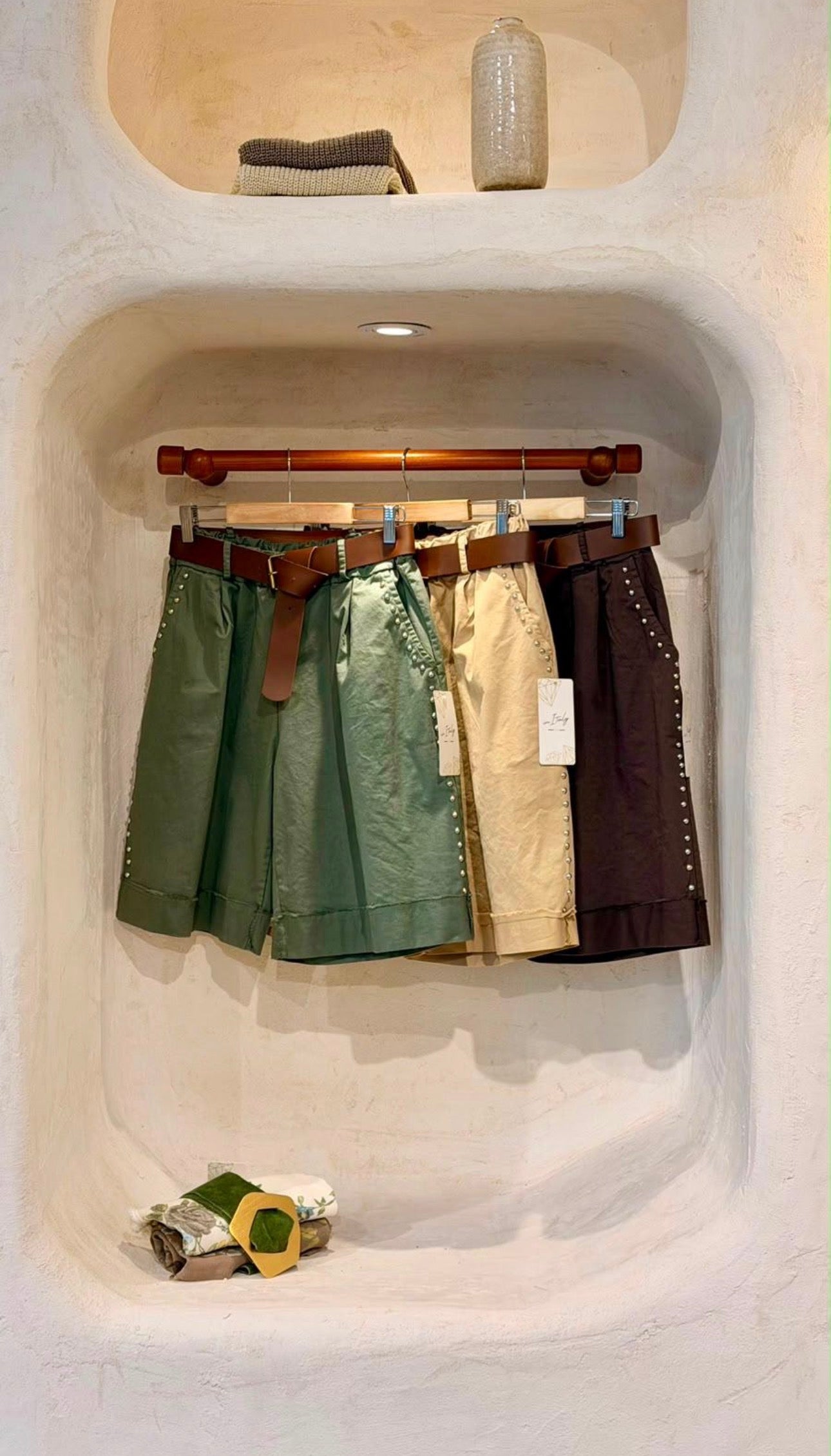 Monza Studded Short Pants 🇮🇹