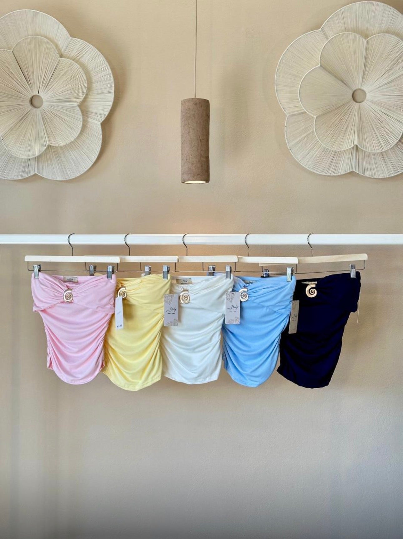 Strapless Shell Top