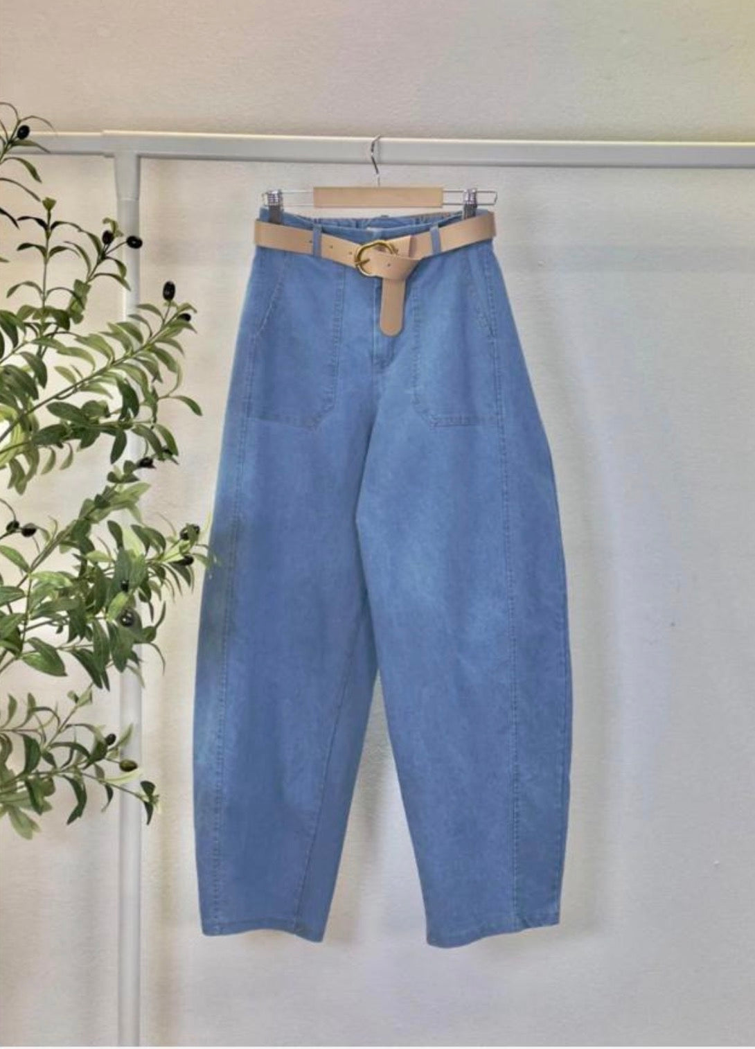 Denim Barrel Capri – Marca Italiana 🇮🇹