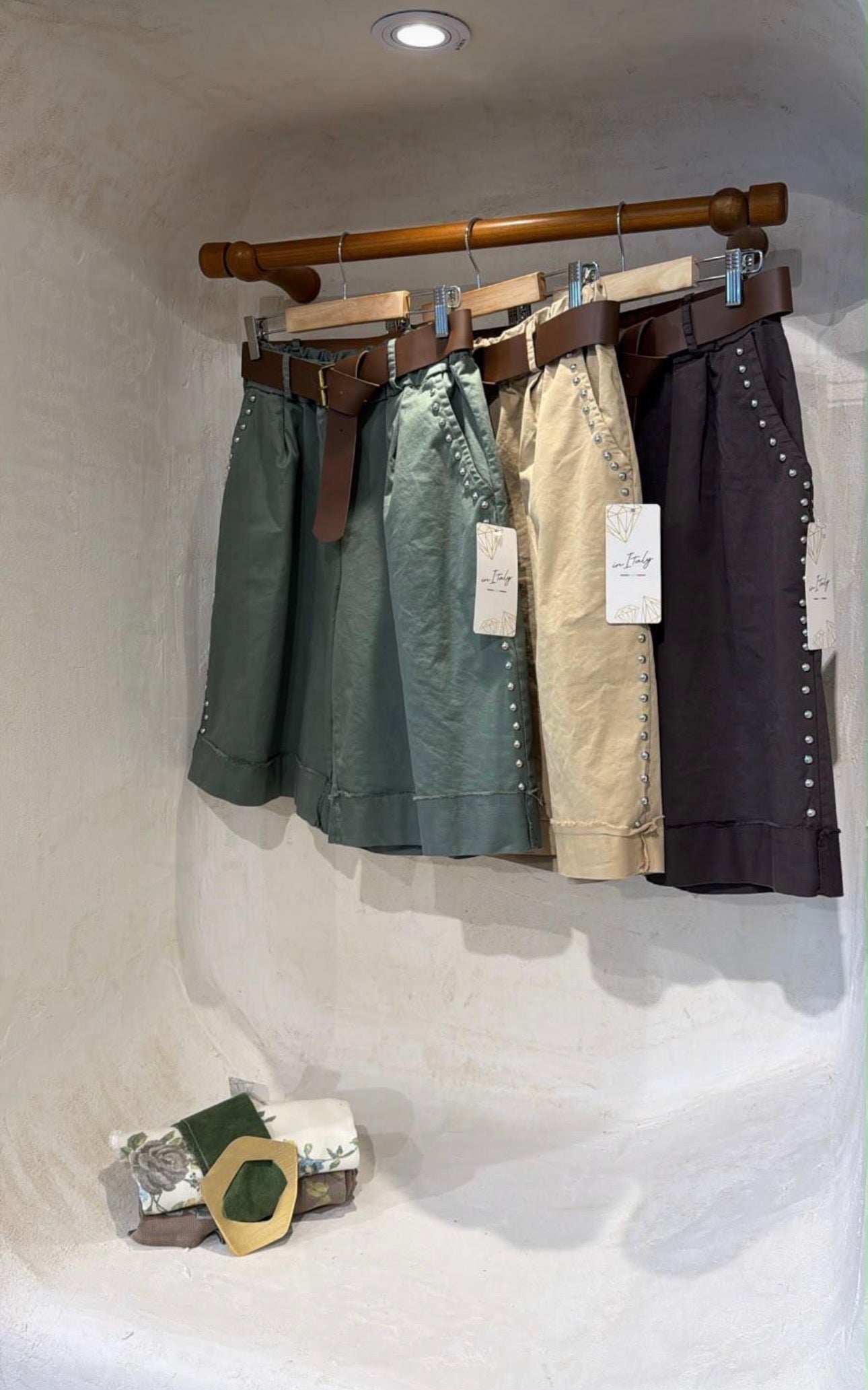 Monza Studded Short Pants 🇮🇹